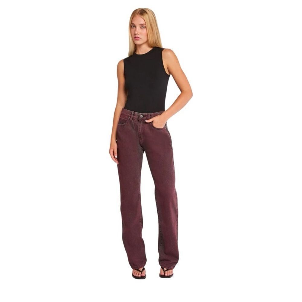 Women's Burgundy Jeans
